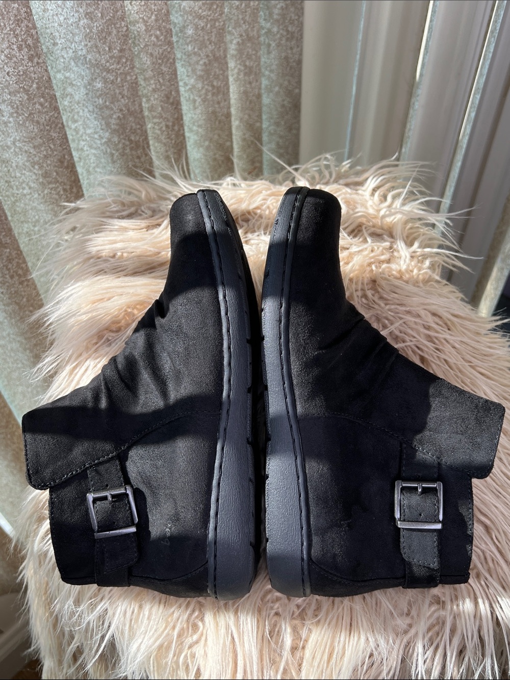 b.o.c. Black Suede-Look Ankle Booties with Side Buckle s-7.5M